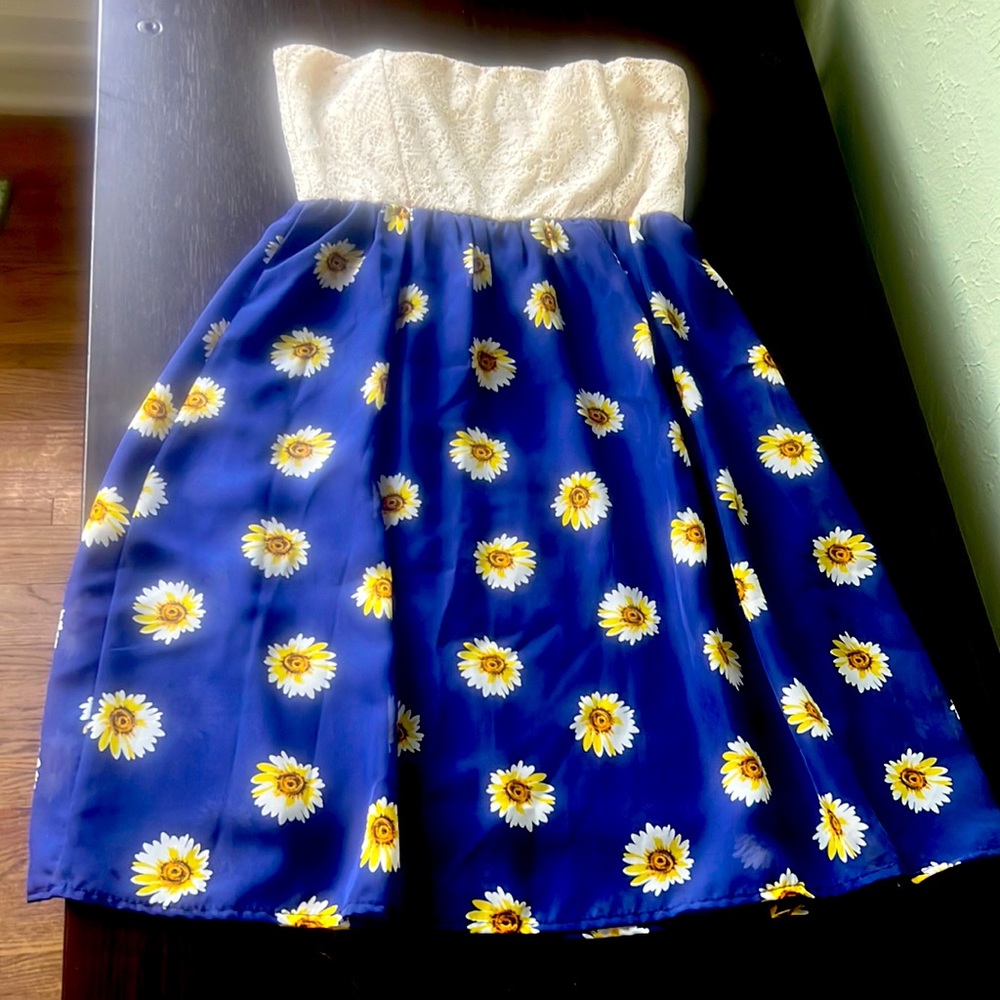 Cantata small floral sleeveless dress